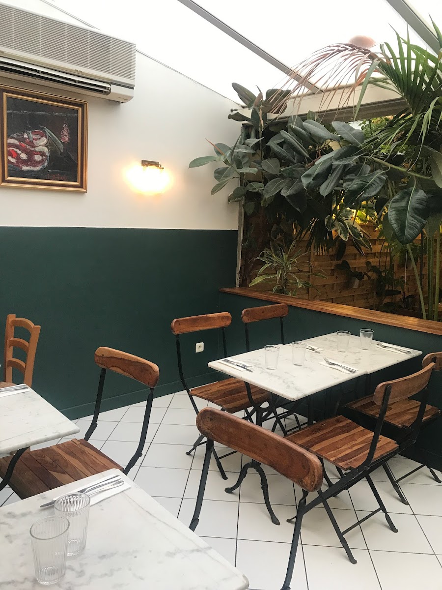 Restaurant La Femme Du Boucher